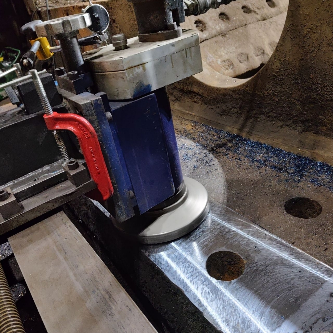 Fresamento e Nivelamento de Bases de Equipamentos